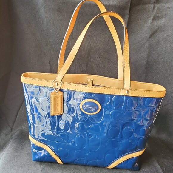 Coach Peyton Embossed Patent Leather Tote Purse - Picture 1 of 14